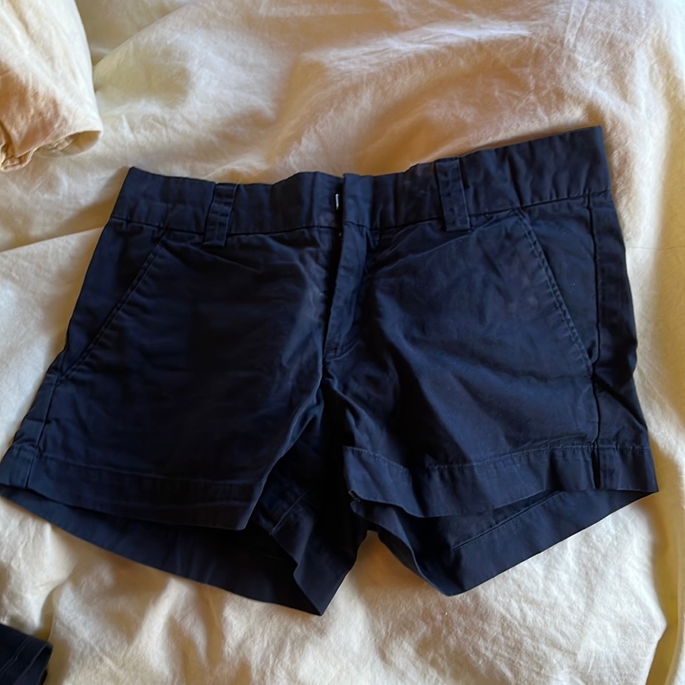 Uniqlo size 0 black shorts